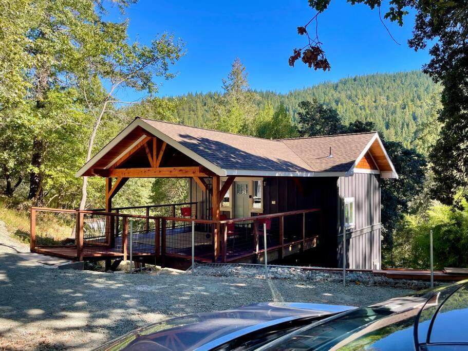 Avenue Of The Giants Pepperwood Place Miranda Exterior photo